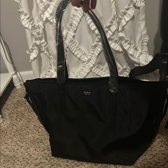 Botkier Handbags - Botkier Black Tote Bag with Structured Design and Durable Handles